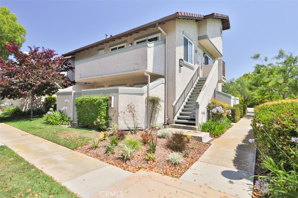 32 Columbia Irvine, CA 92612 - Photo 26 of 34 a front view of a house with a yard