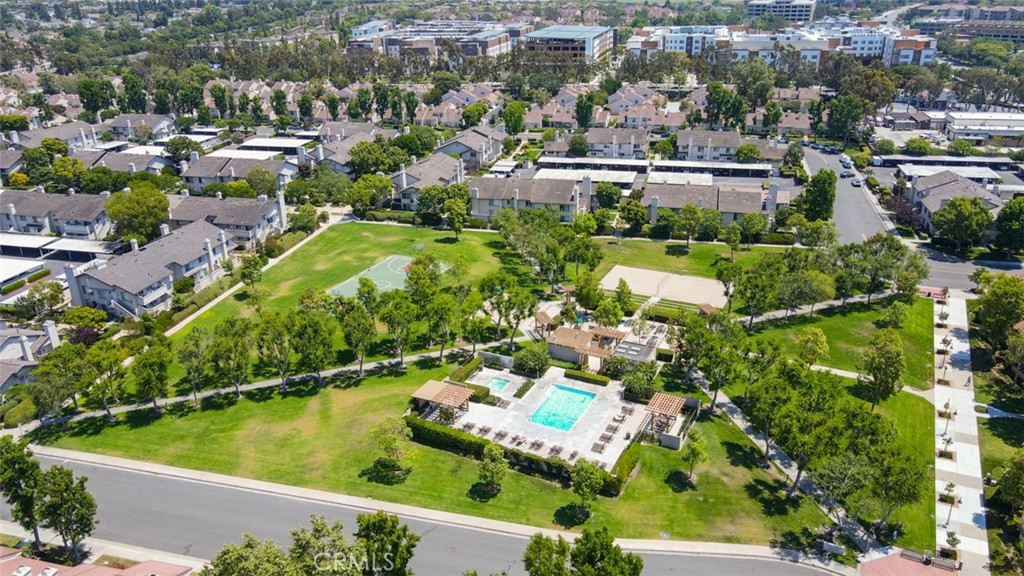 32 Columbia Irvine, CA 92612 - Photo 33 of 34 an aerial view of residential houses with outdoor space and swimming pool