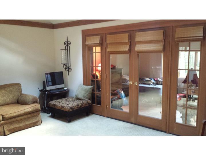 152 Stokes Road Medford Lakes, NJ 08055 - Photo 6 of 14 Family Room