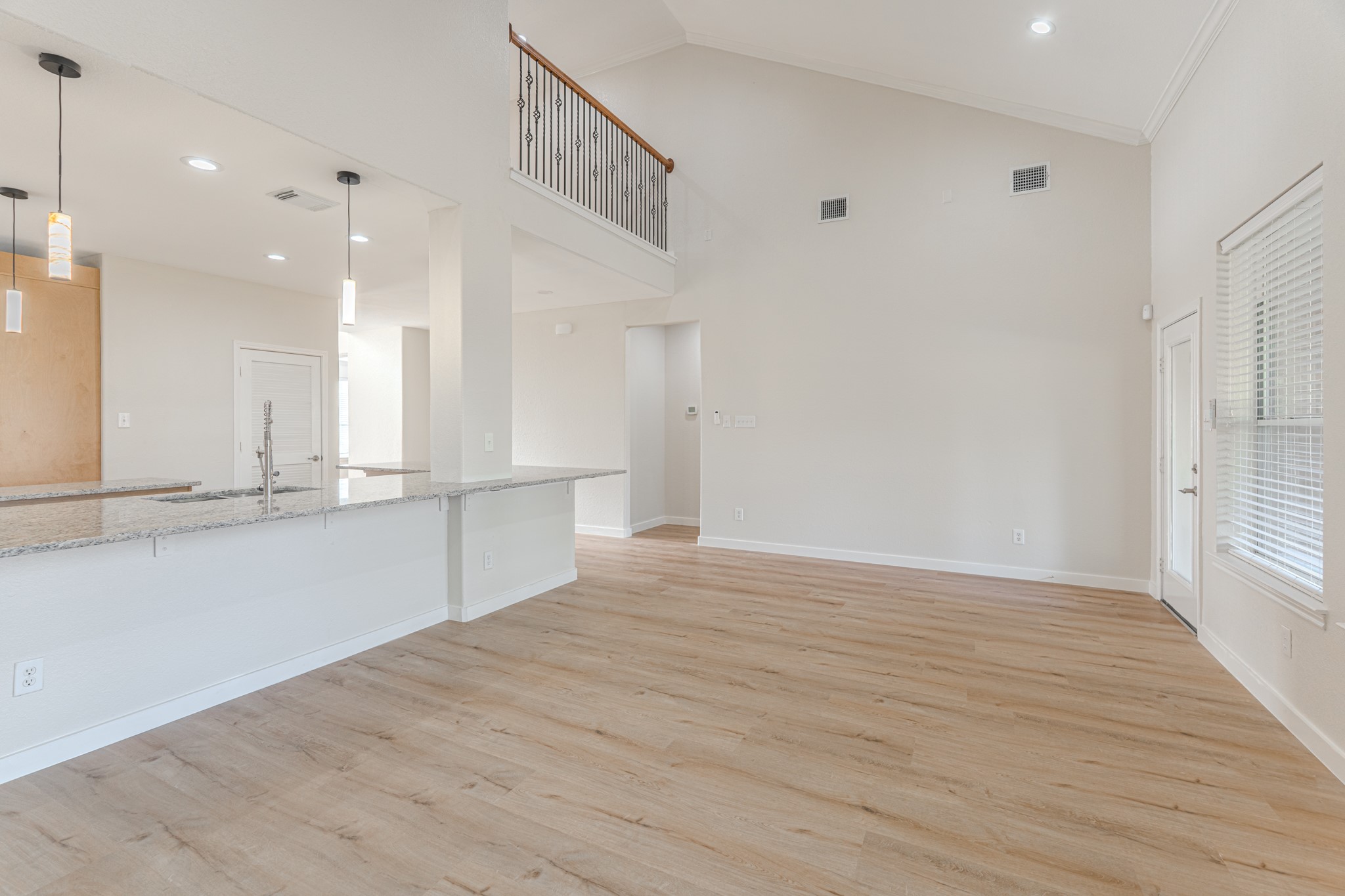 27 Fraiser Fir Place Spring, TX 77389 - Photo 21 of 43
