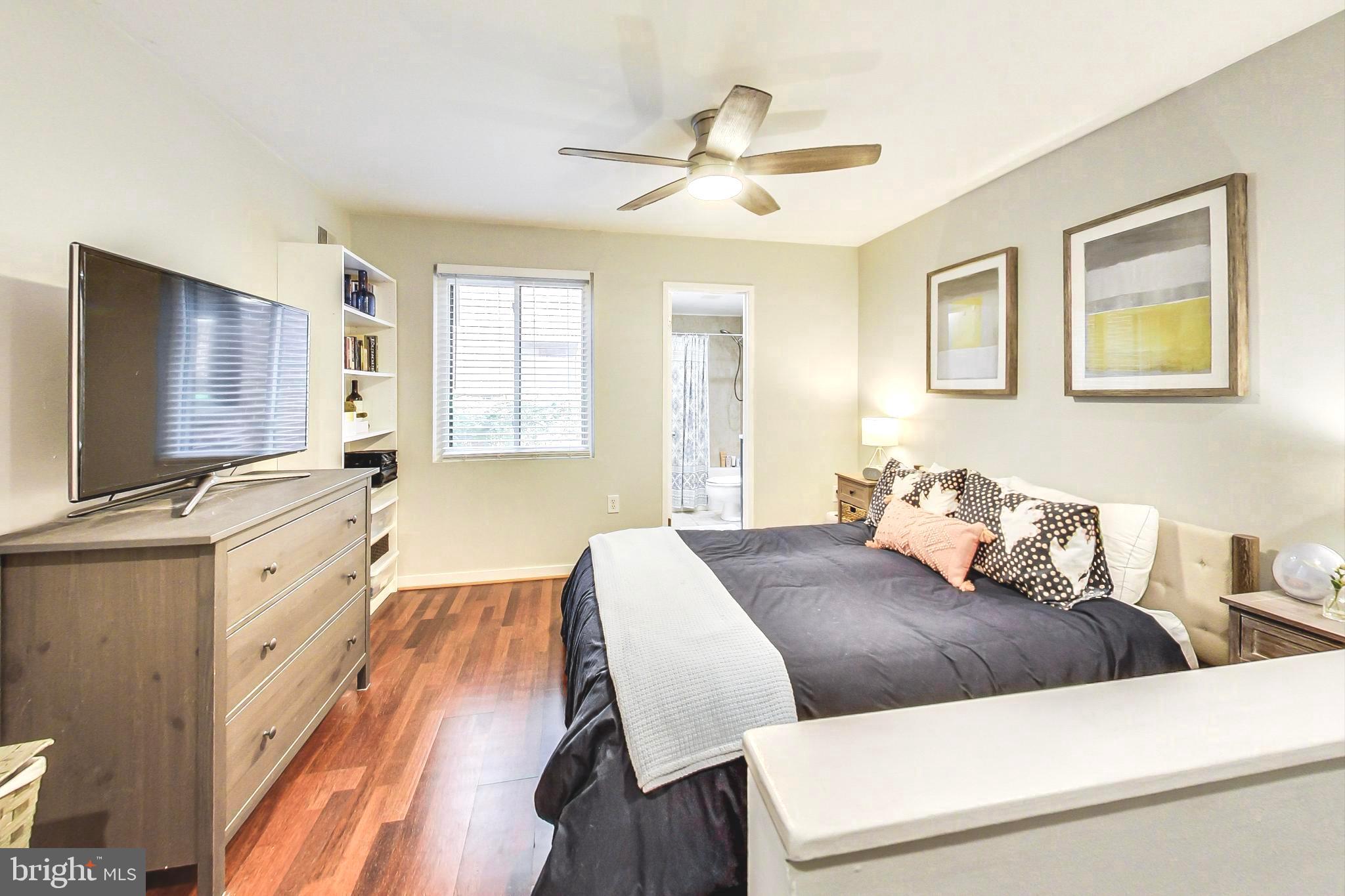 1810 Kalorama Road Northwest, Unit B1 Washington, DC 20009 - Photo 13 of 17