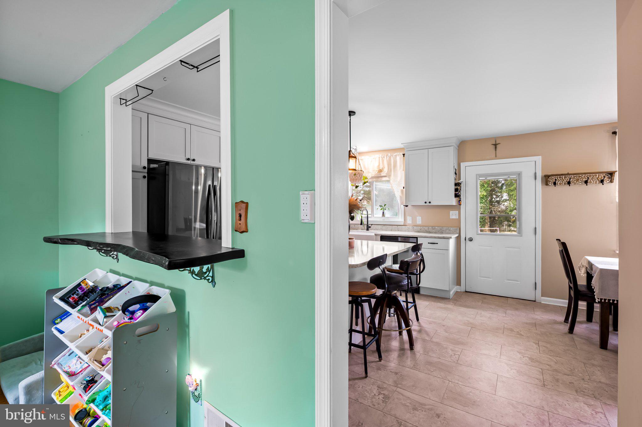 5617 Allender Road White Marsh, MD 21162 - Photo 14 of 32 Charming open layout with vibrant hues.