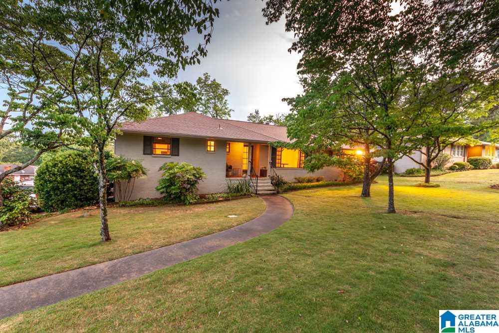 2125 Ridgeview Drive Birmingham, AL 35216 - Photo 1 of 35