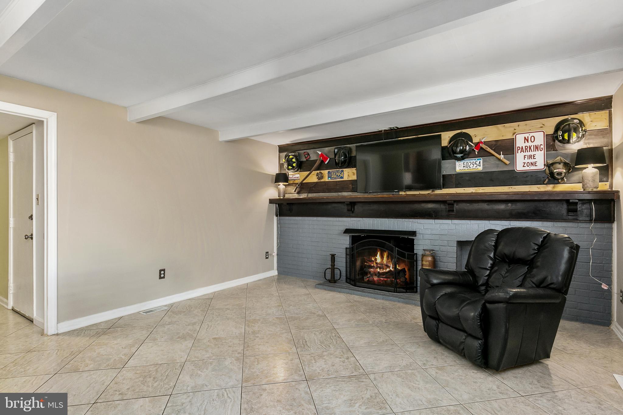 219 Sharrow Vale Road Delran, NJ 08075 - Photo 16 of 32