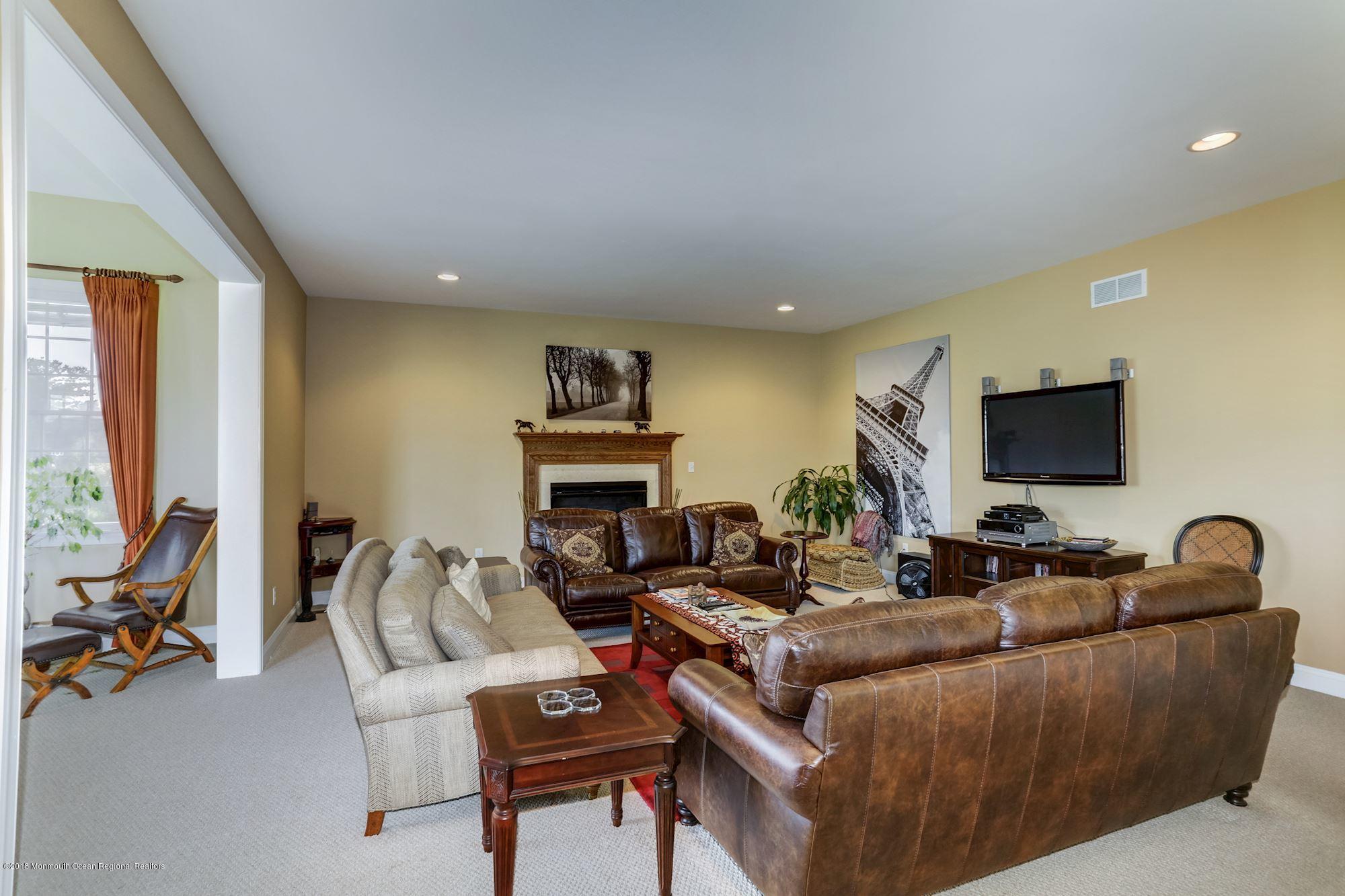 9 Hanging Rock Road Freehold, NJ 07728 - Photo 30 of 69 059_9_Hanging_Rock_Road_243233_372299 -