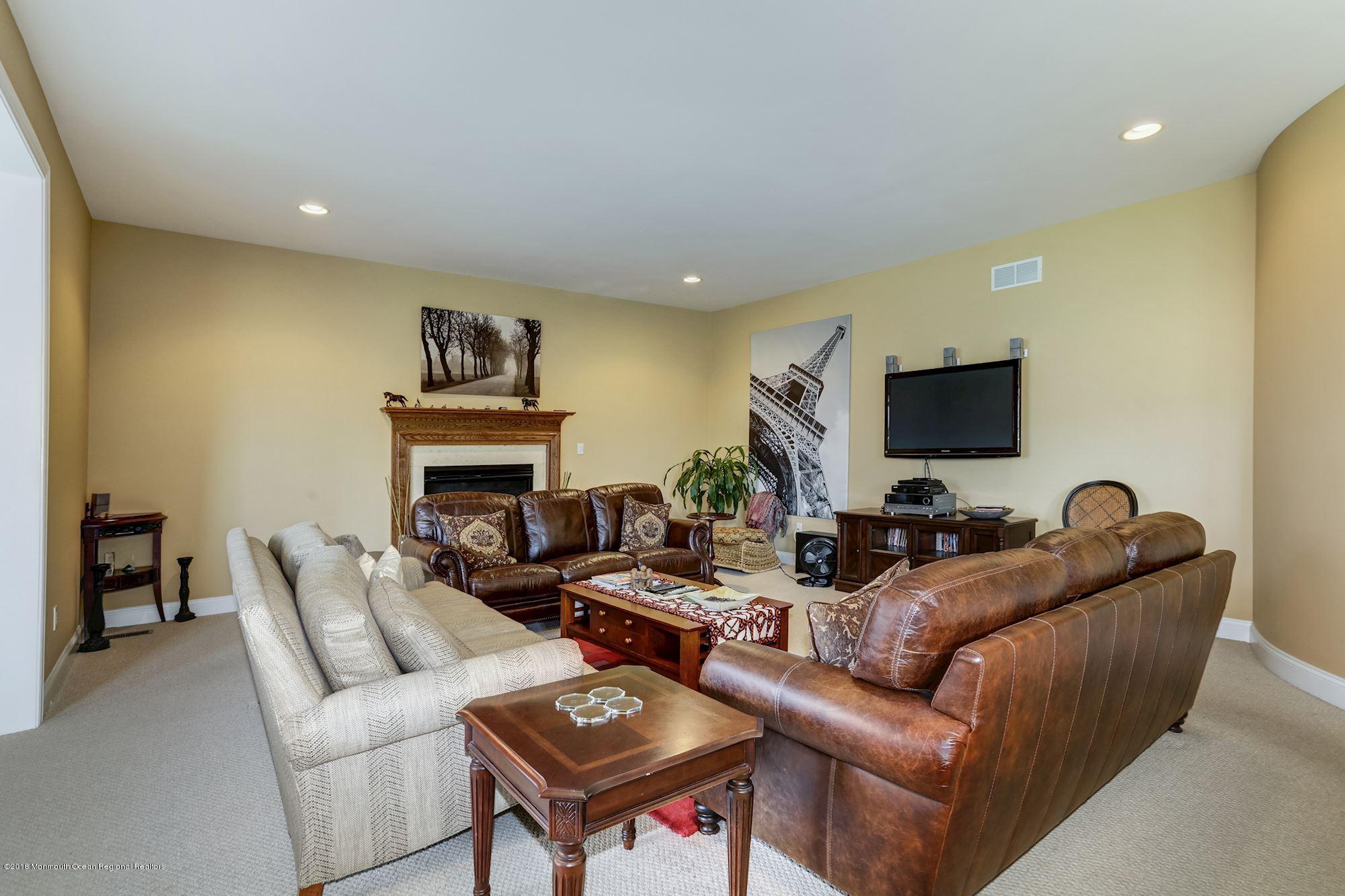 9 Hanging Rock Road Freehold, NJ 07728 - Photo 31 of 69 060_9_Hanging_Rock_Road_243233_372299 -