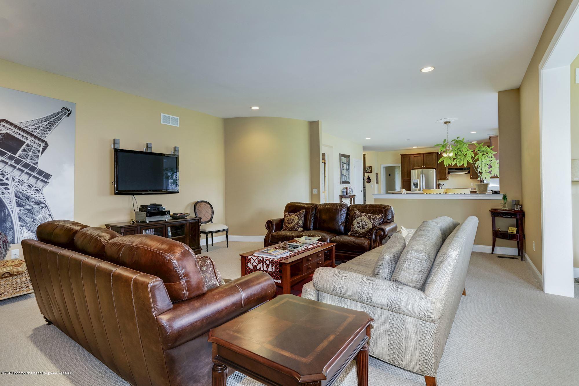 9 Hanging Rock Road Freehold, NJ 07728 - Photo 33 of 69 062_9_Hanging_Rock_Road_243233_372299 -