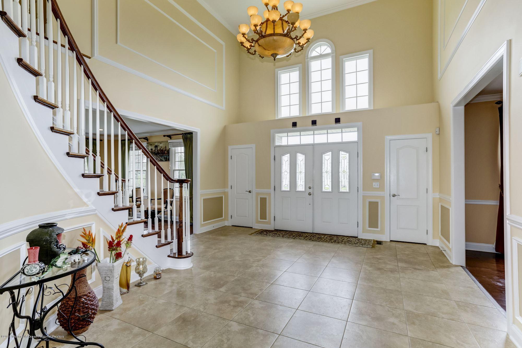 9 Hanging Rock Road Freehold, NJ 07728 - Photo 9 of 69 017_9_Hanging_Rock_Road_243233_372299 -