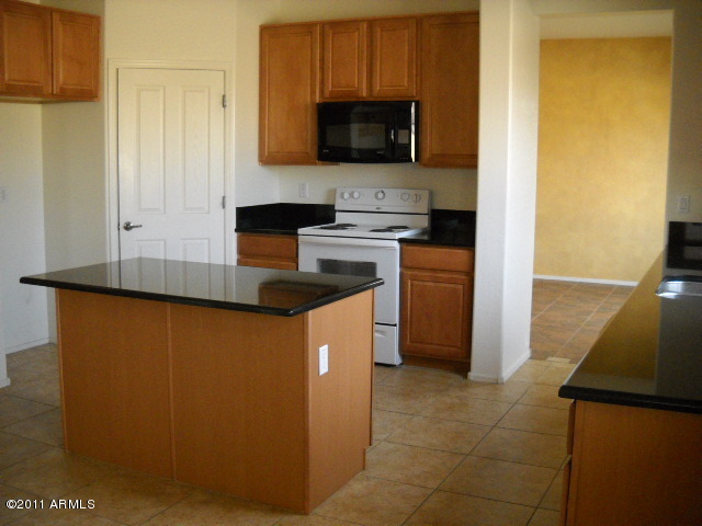 5130 West Beverly Road Laveen, AZ 85339 - Photo 6 of 14 kitchenpantry