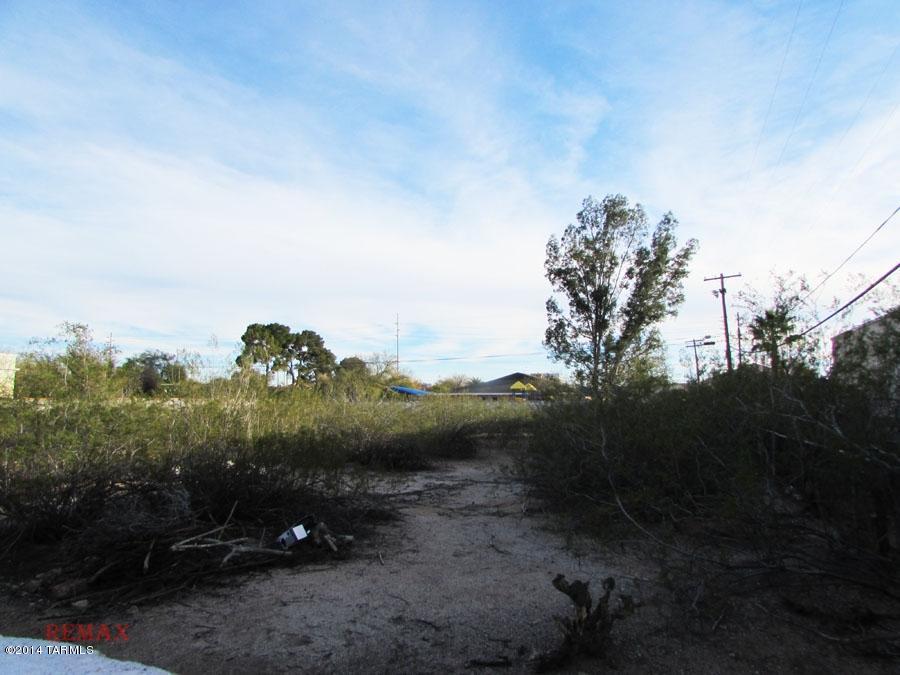 1930 East Lind Road Tucson, AZ 85719 - Photo 13 of 19 Gallery Image 13