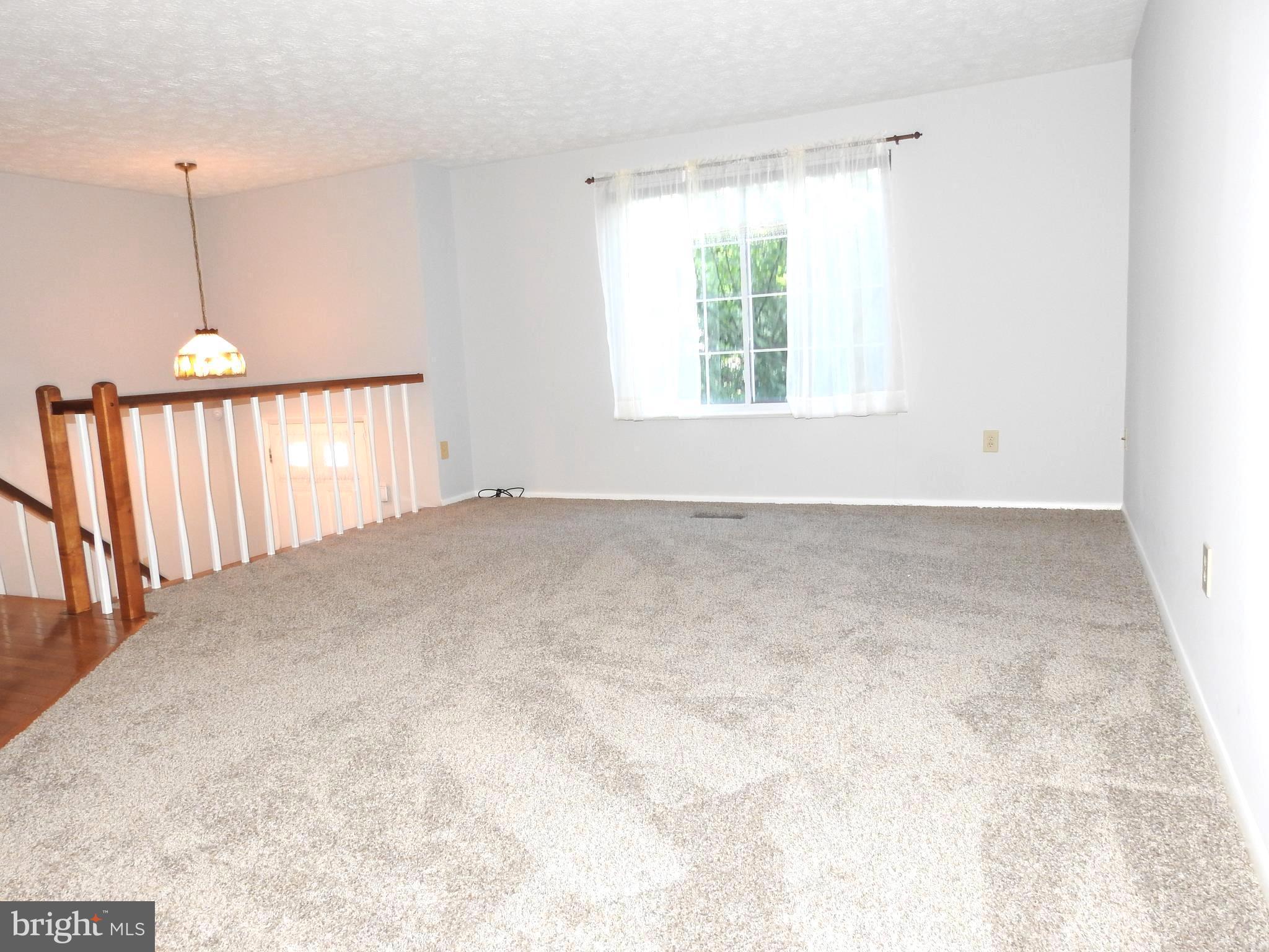 9341 Northgate Road Laurel, MD 20723 - Photo 4 of 26 Living Room