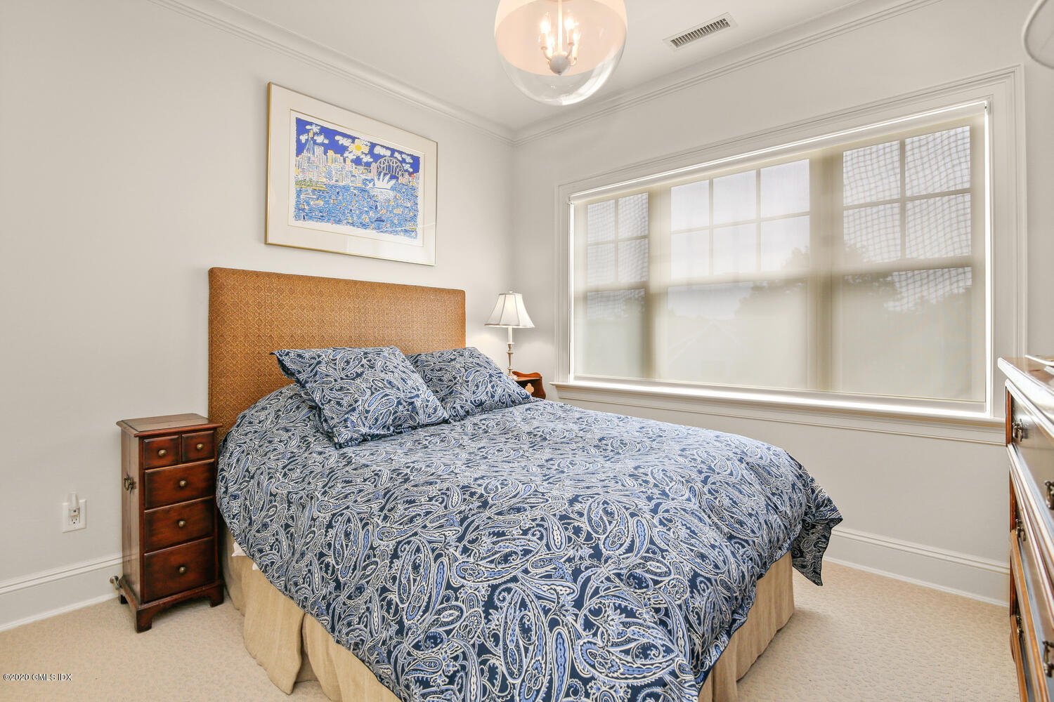 7 Finney Knoll Riverside, CT 06878 - Photo 19 of 30 a bedroom with a large bed and a window