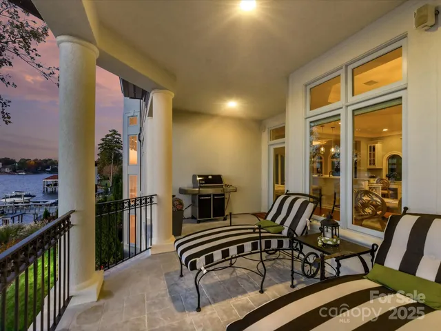 $5,000,000 | 18103 Harbor Light Boulevard, Cornelius, NC 28031