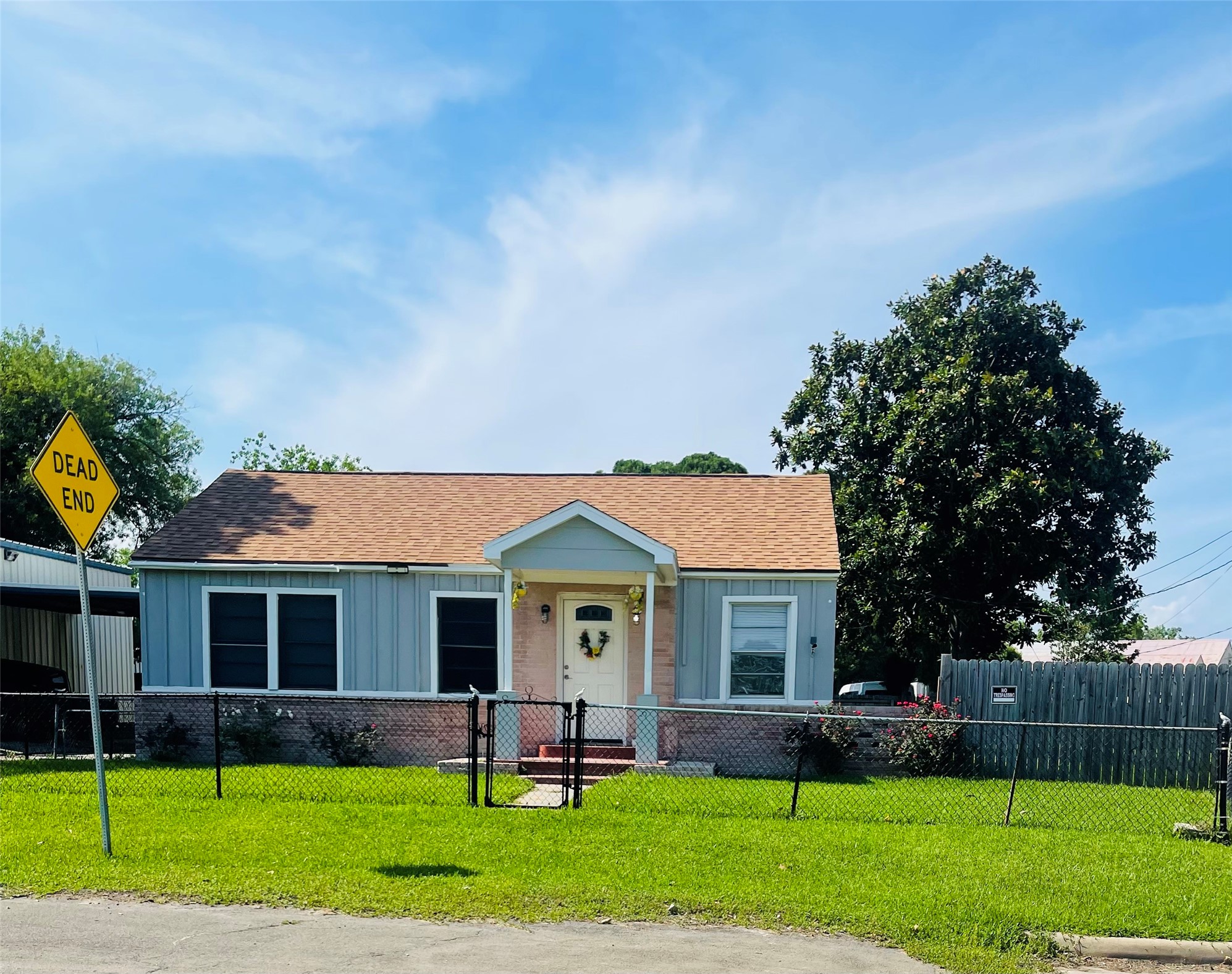 2 High Street Baytown, TX 77520 - Photo 1 of 20