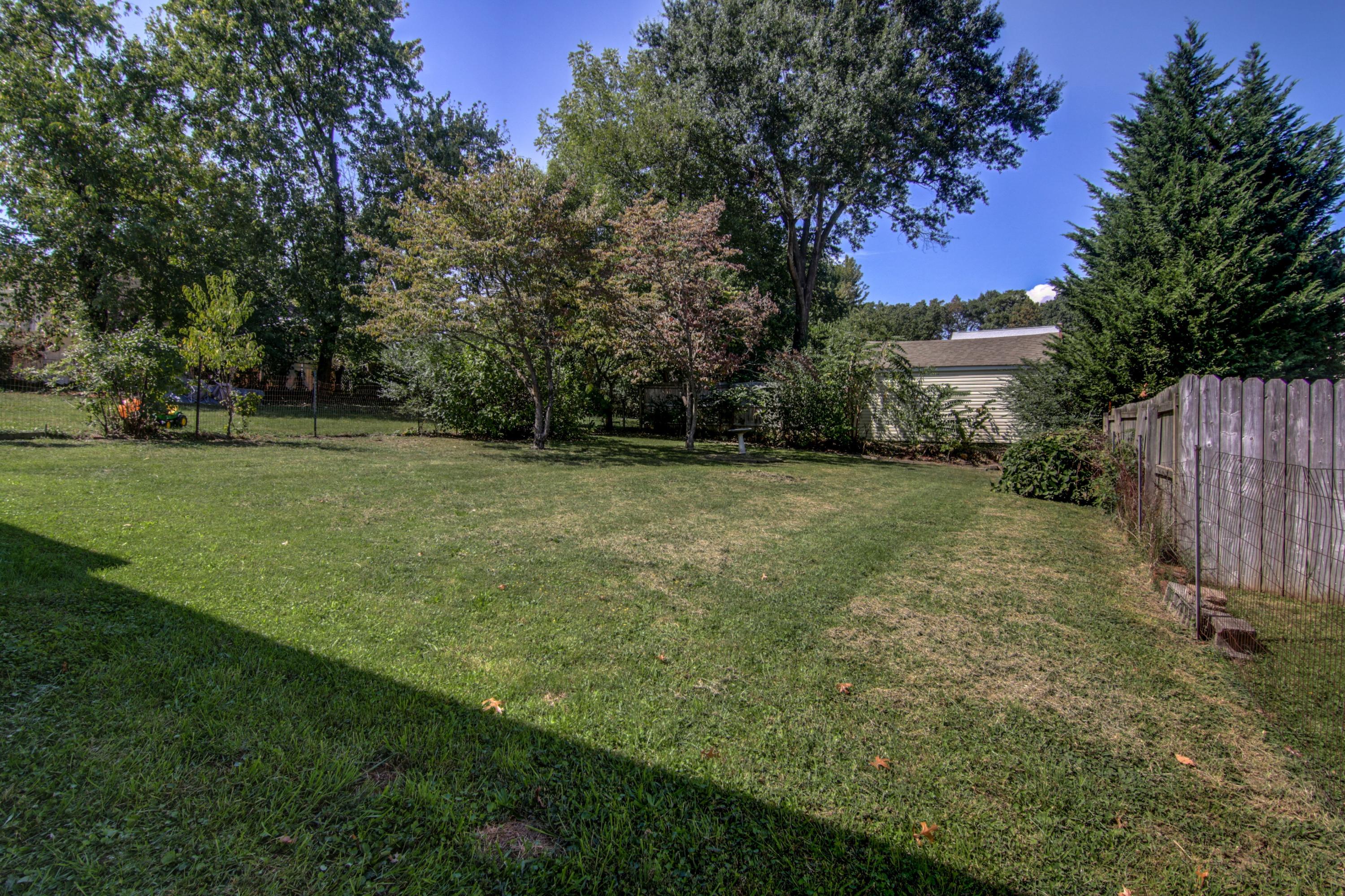 2509 Montvale Road Southwest Roanoke, VA 24015 - Photo 18 of 21 018-250023-2509 Montvale Road Southwest