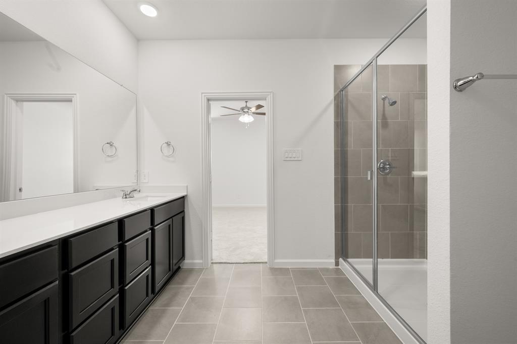 612 Godley Ranch Godley, TX 76044 - Photo 16 of 39 612 Godley Ranch- Primary Suite-8