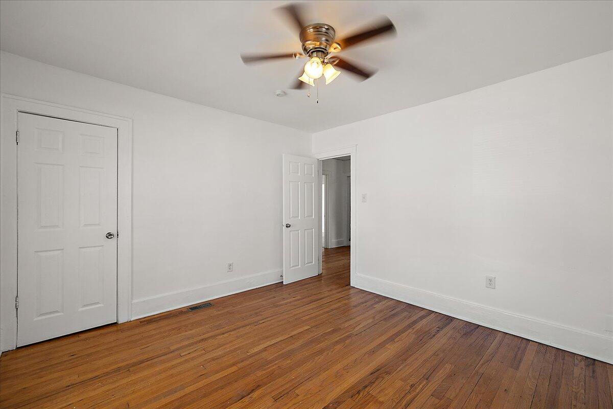 1199 Atkinson Street Detroit, MI 48202 - Photo 27 of 39 50-1199 Atkinson St-50