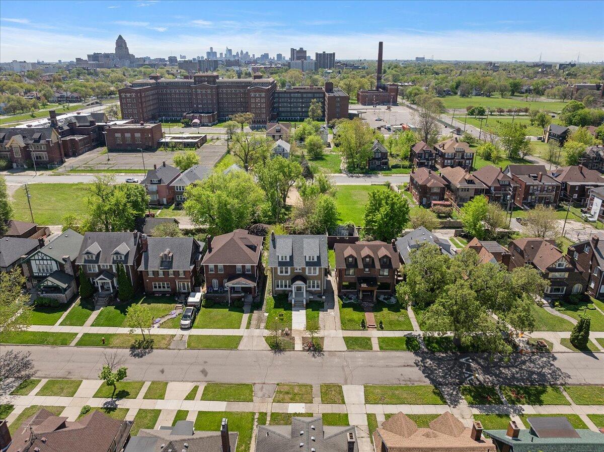 1199 Atkinson Street Detroit, MI 48202 - Photo 4 of 39 13-1199 Atkinson St-13