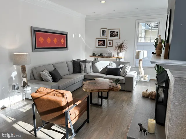 $1,285,000 | 515 Chestertown Street, Gaithersburg, MD 20878