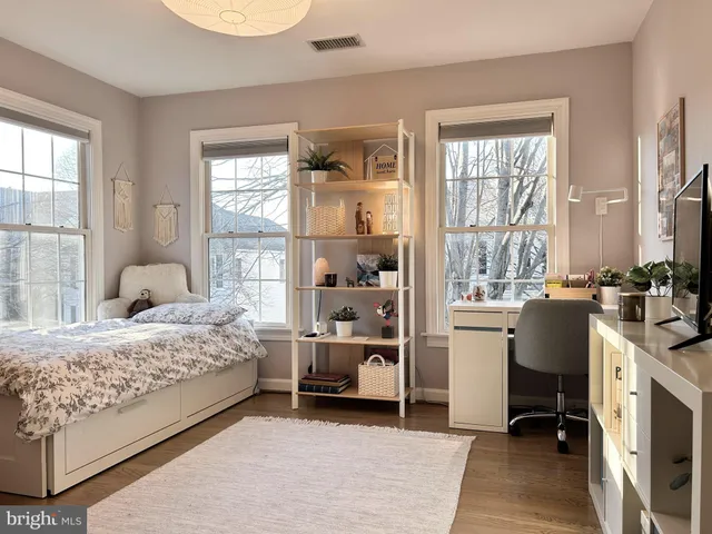 $1,285,000 | 515 Chestertown Street, Gaithersburg, MD 20878