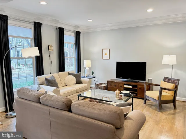 $1,285,000 | 515 Chestertown Street, Gaithersburg, MD 20878