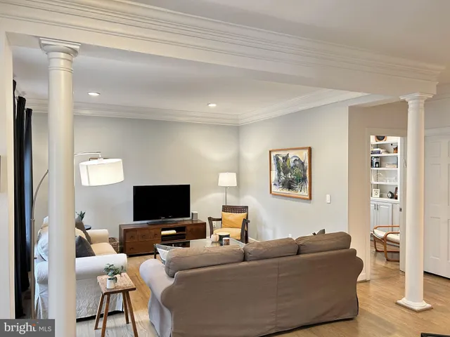 $1,285,000 | 515 Chestertown Street, Gaithersburg, MD 20878