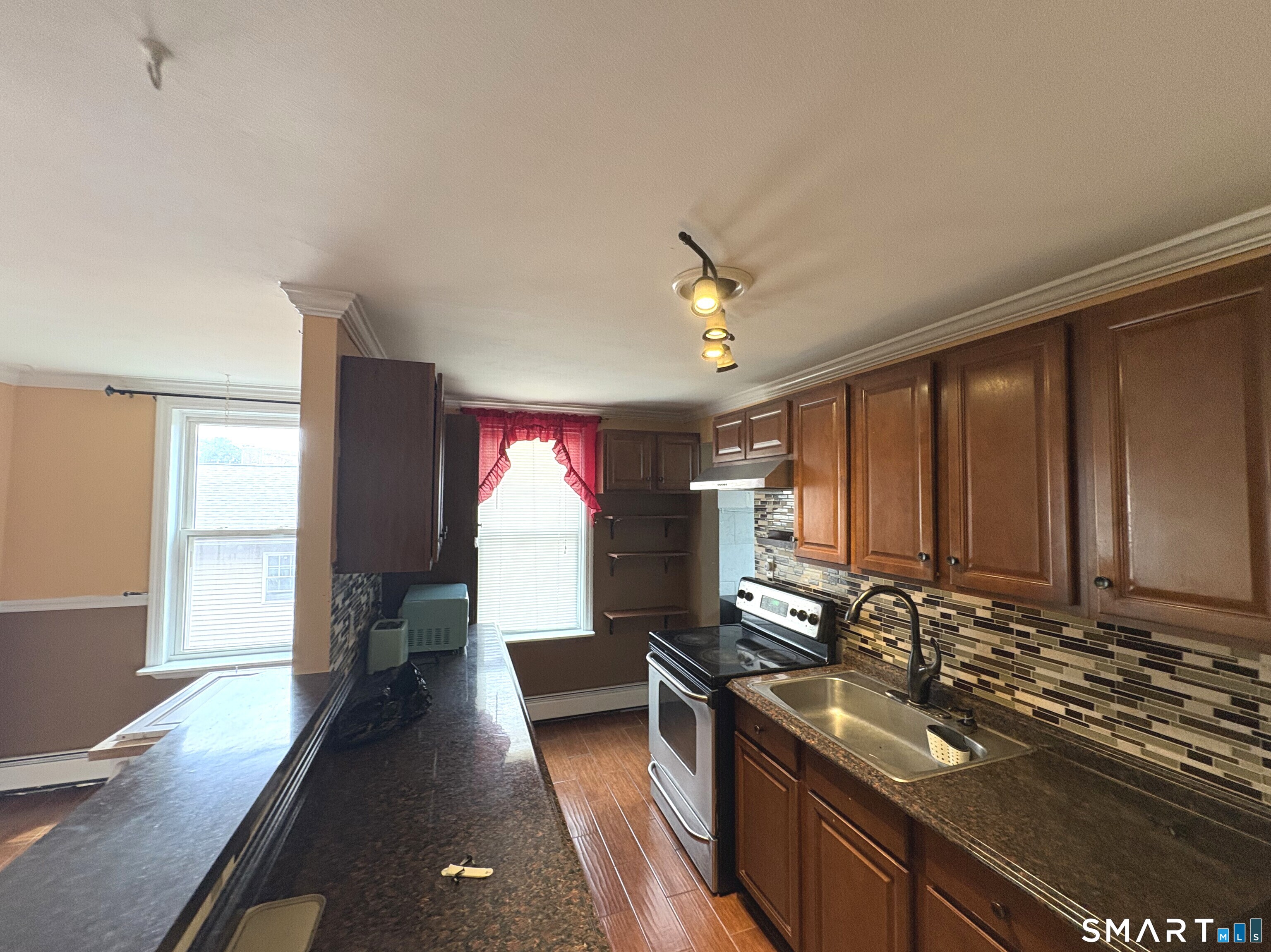 8 Erwin Place, Unit 2 New Britain, CT 06051 - Photo 16 of 28
