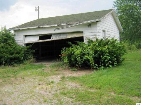 2837 Hunt Road Adrian, MI 49221 - Photo 3 of 4 20366760-2.JPG