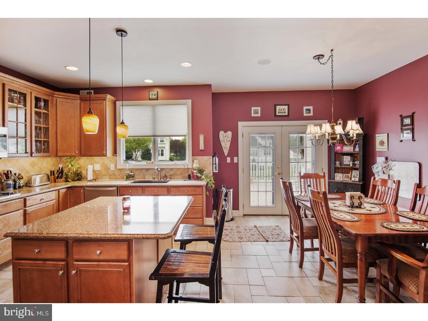 28 Shamrock Road Lumberton, NJ 08048 - Photo 12 of 25 Kitchen