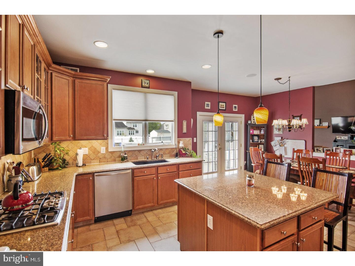 28 Shamrock Road Lumberton, NJ 08048 - Photo 13 of 25 Kitchen
