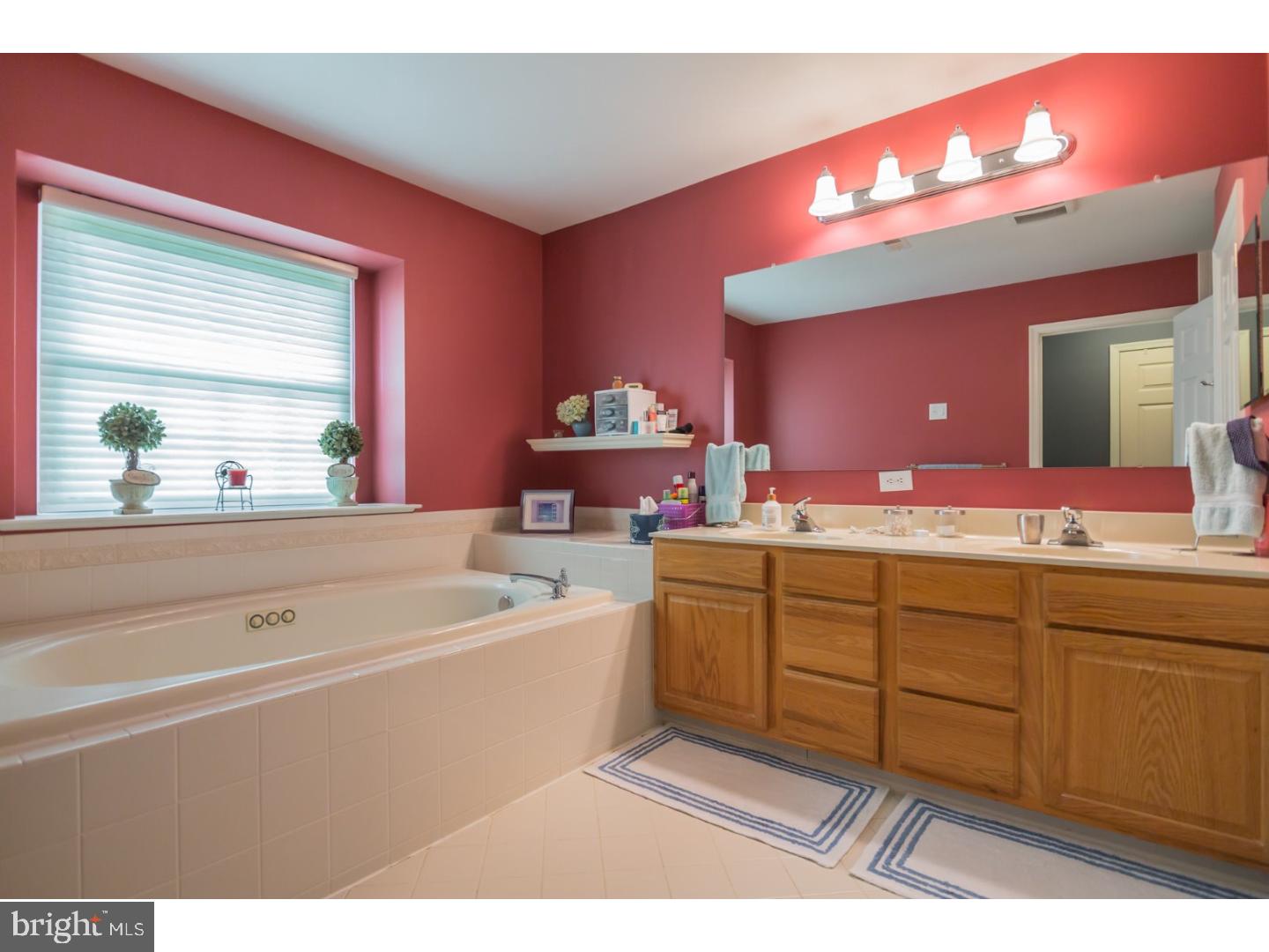 28 Shamrock Road Lumberton, NJ 08048 - Photo 17 of 25 Bathroom