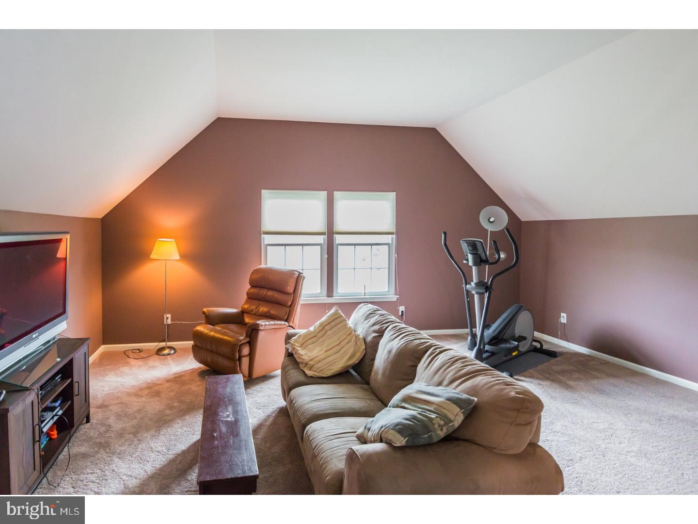 28 Shamrock Road Lumberton, NJ 08048 - Photo 21 of 25 Bonus Room
