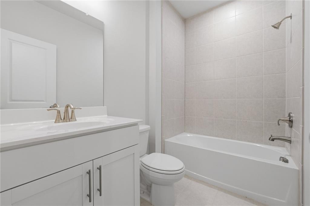 1151 Rivard Circle Northwest Atlanta, GA 30318 - Photo 27 of 39