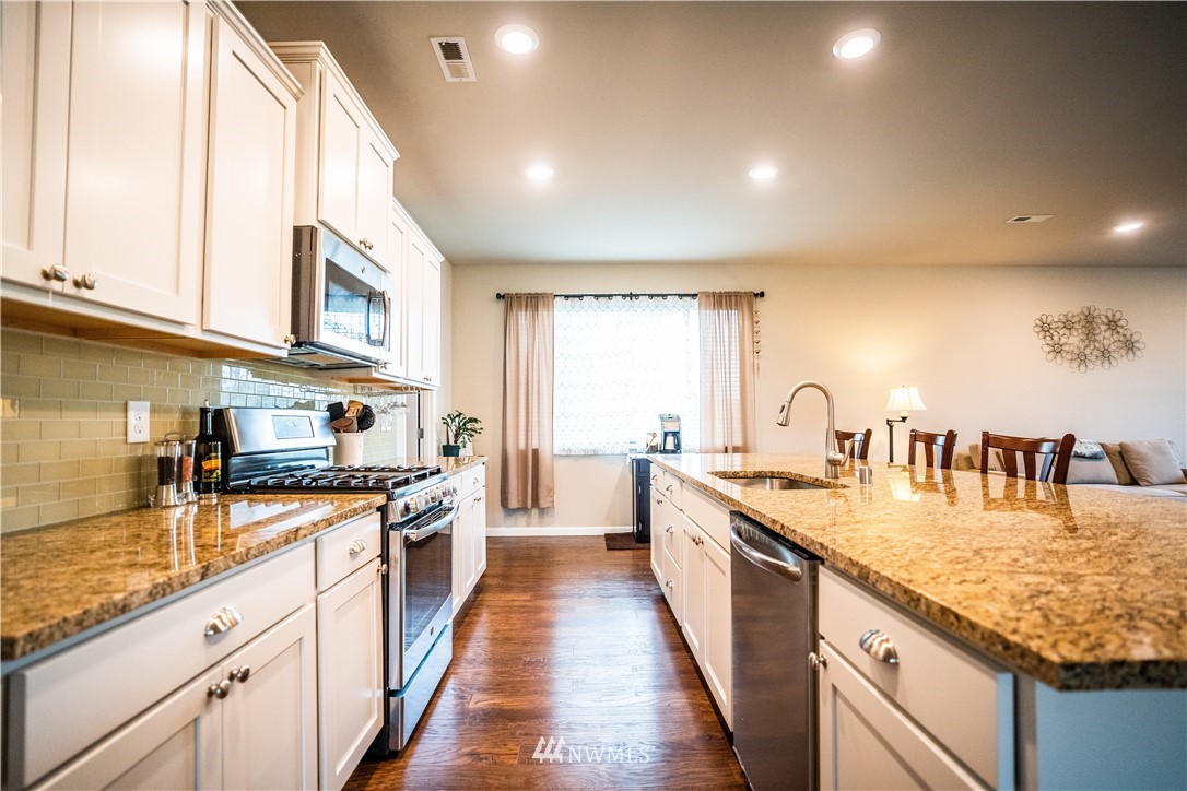 7352 Ashdown Lane Southeast Lacey, WA 98513 - Photo 14 of 34 Gallery Image 14