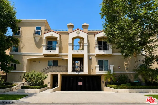 $725,000 | 5727 Camellia Avenue, Unit 108, North Hollywood, CA 91601
