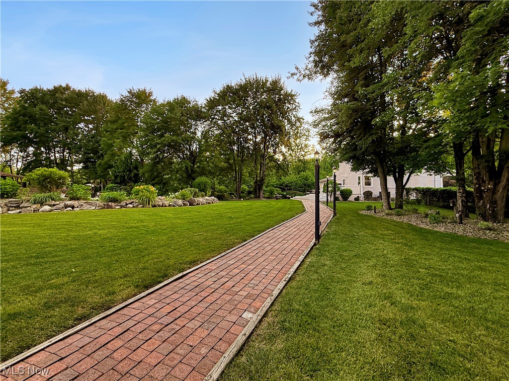 12147 Gladstone Road Warren, OH 44481 - Photo 43 of 50 Gallery Image 43