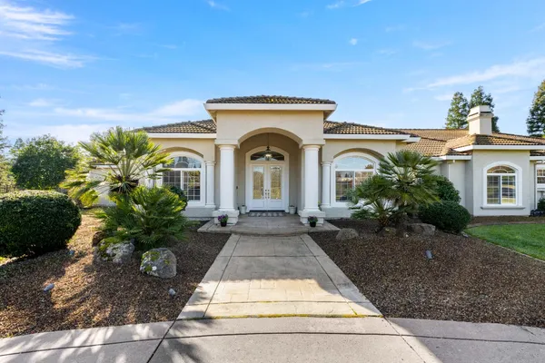 $1,655,000 | 10000 Hadleigh Drive, Orangevale, CA 95662
