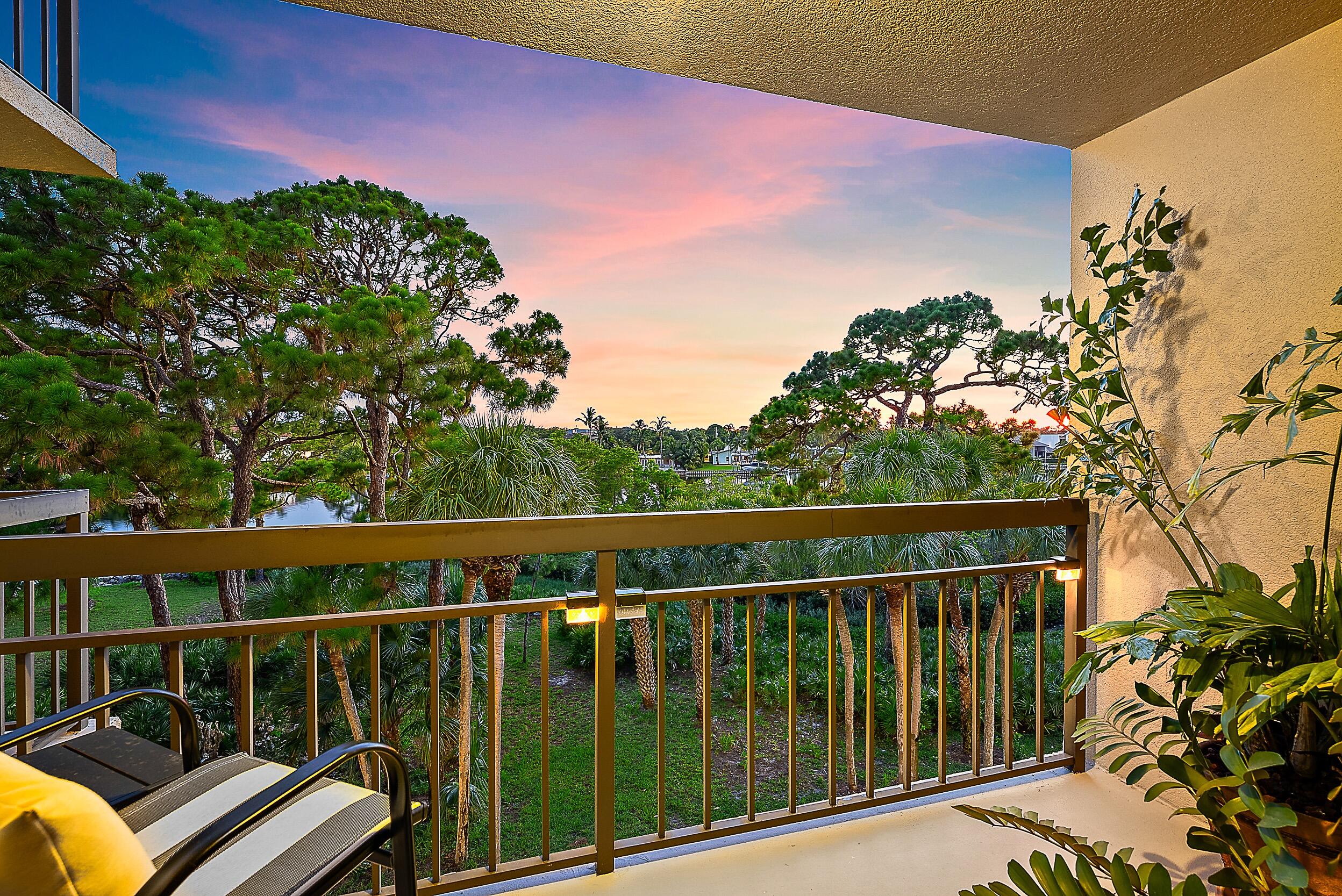 2101 Marina Isle Way, Unit 404 Jupiter, FL 33477 - Photo 16 of 29 Balcony