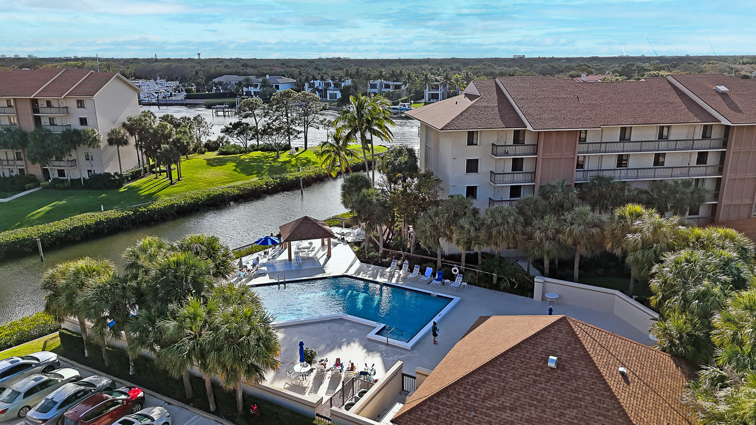 2101 Marina Isle Way, Unit 404 Jupiter, FL 33477 - Photo 23 of 29 Aerial