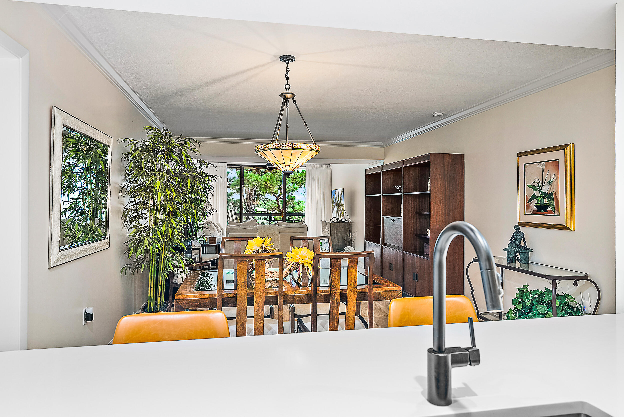 2101 Marina Isle Way, Unit 404 Jupiter, FL 33477 - Photo 5 of 29 Dining