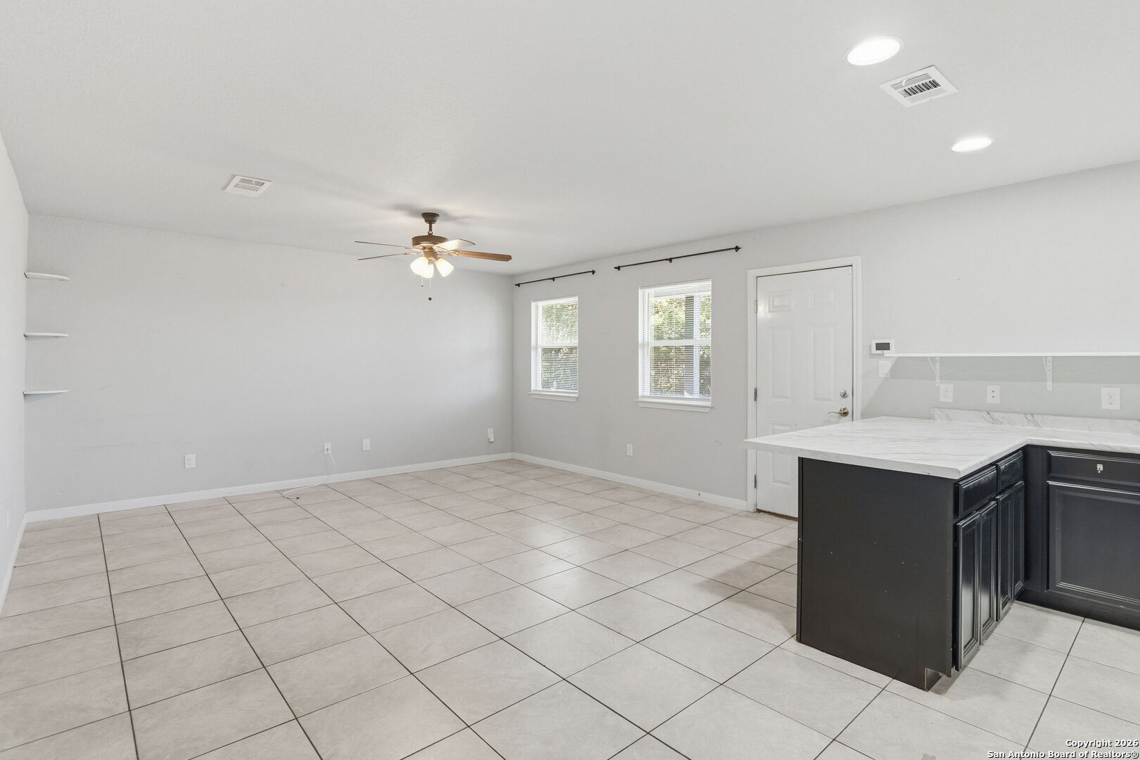 572 Hillside Drive Spring Branch, TX 78070 - Photo 14 of 31