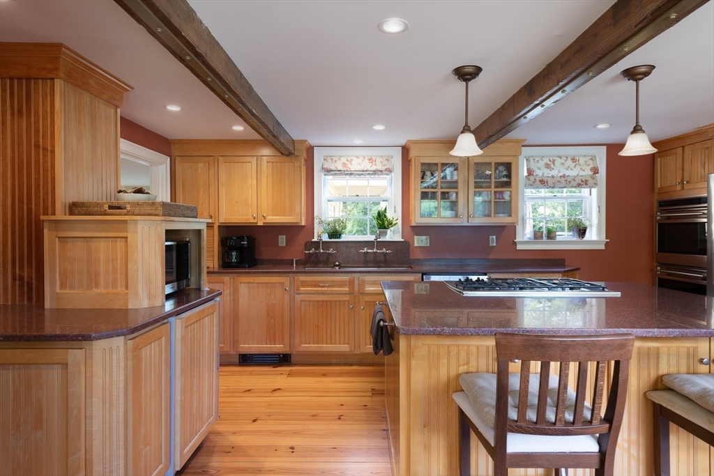 823 Boston Post Road Weston, MA 02493 - Photo 16 of 42