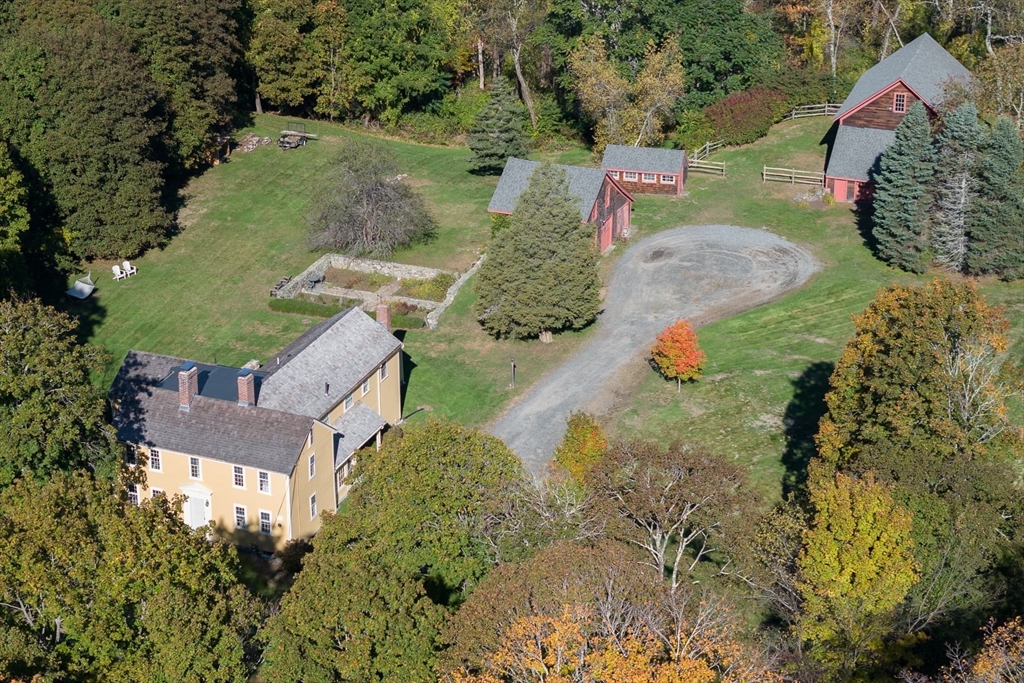 823 Boston Post Road Weston, MA 02493 - Photo 25 of 42