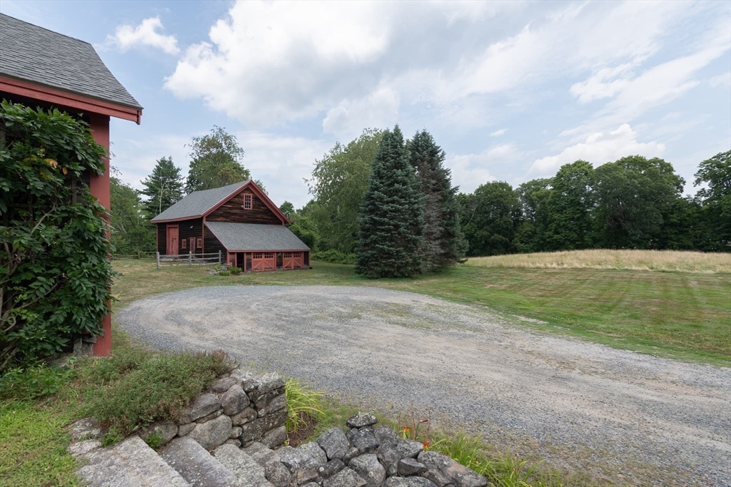 823 Boston Post Road Weston, MA 02493 - Photo 32 of 42