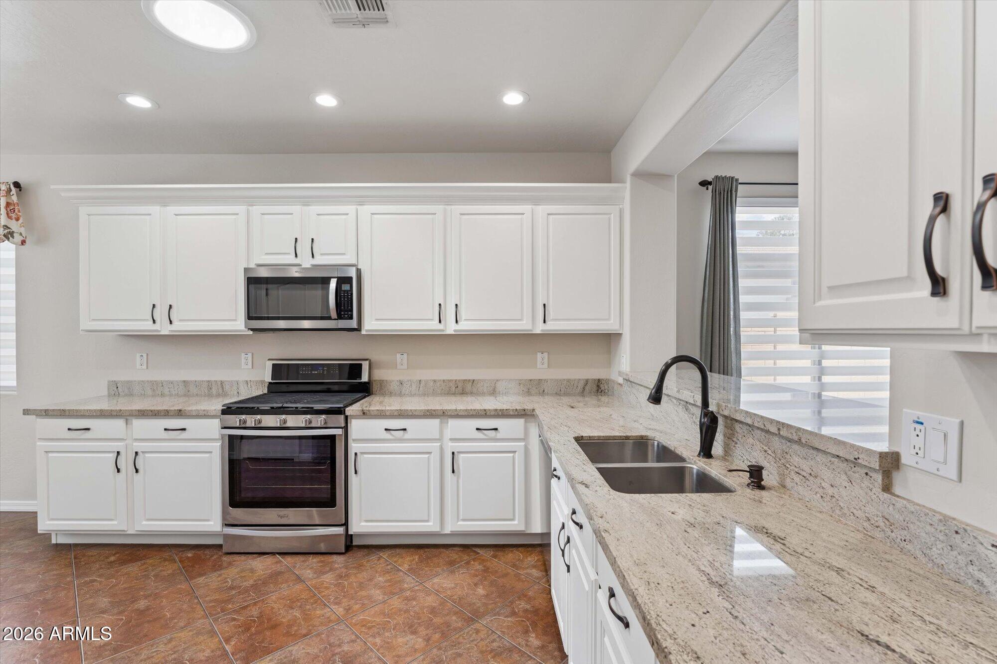 4445 East Blue Sage Road Gilbert, AZ 85297 - Photo 3 of 29