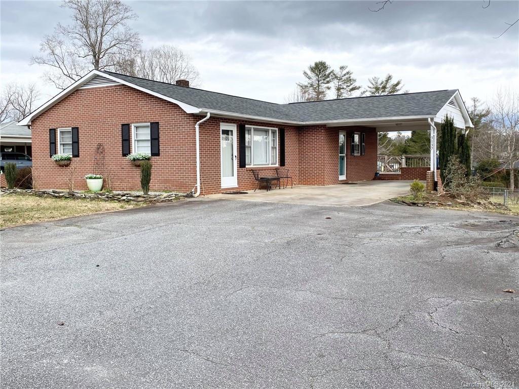 3137 Clarks Chapel Road Lenoir, NC 28645 - Photo 1 of 14 Gallery Image 1
