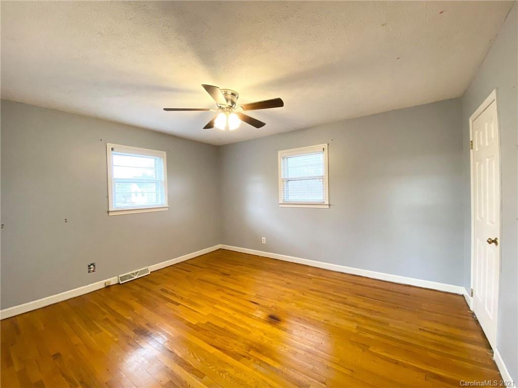 3137 Clarks Chapel Road Lenoir, NC 28645 - Photo 8 of 14 Gallery Image 8