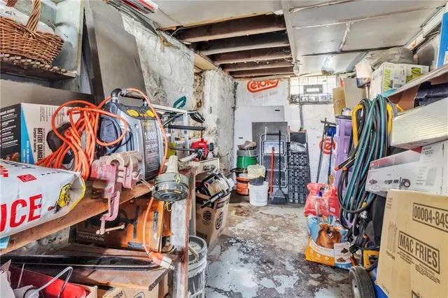 $99,000 | 1134 Leishman Avenue, New Kensington, PA 15068