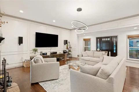 $679,000 | 7738 Lemmonwood Drive, Dallas, TX 75231