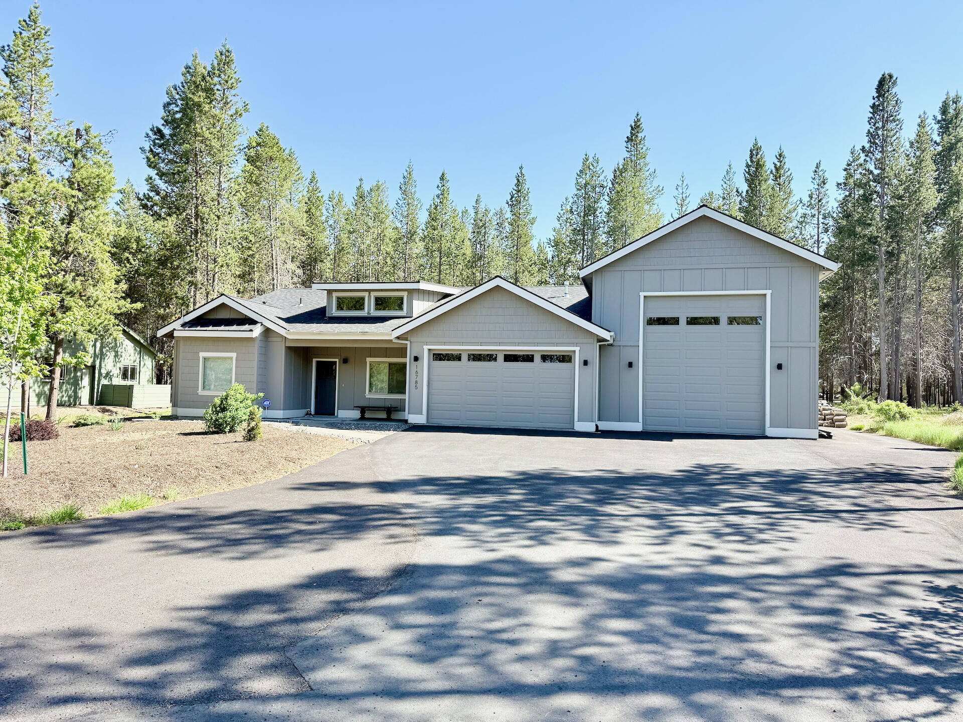 16785 Stage Stop Drive Bend, OR 97707 - Photo 1 of 50